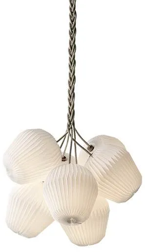 Le Klint THE BOUQUET Medium Chandelier mit 7 Papierschirmen